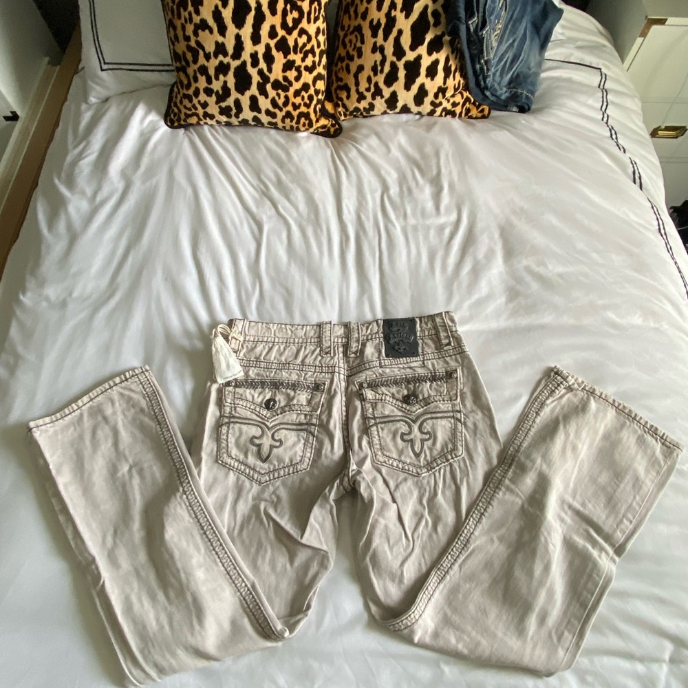 Men’s Rock revival jeans. Size 34